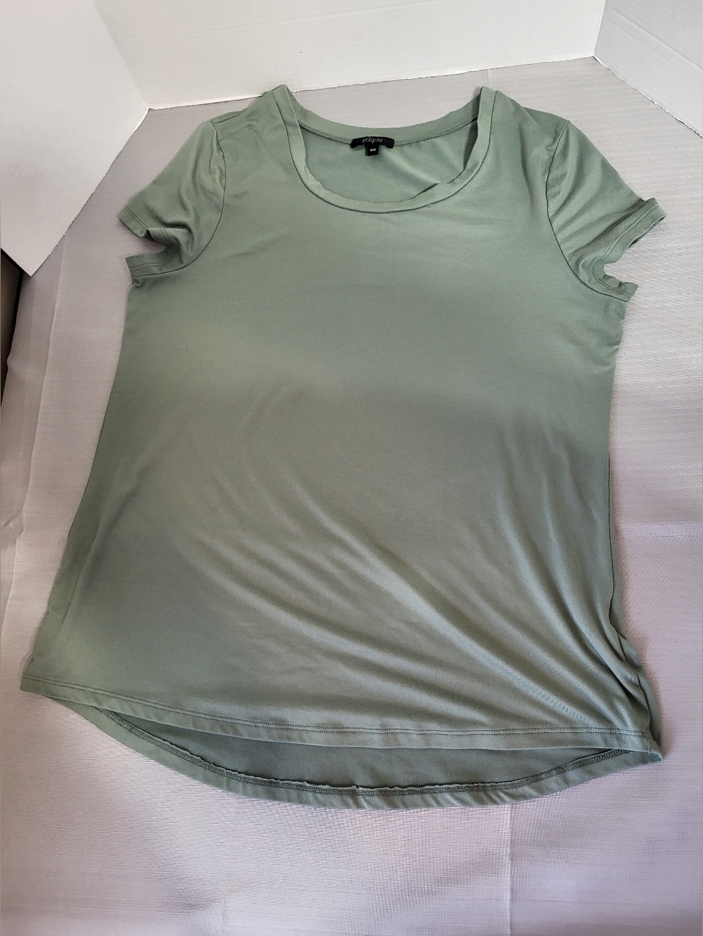 Eclipse Sage Green Scoop Neck Short Sleeve Tee, Size Medium - Picture 5 of 5